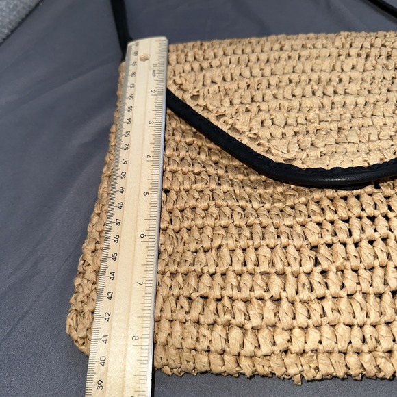 Women's Paper Straw Natural Crossbody Purse Bag Black Faux Leather Trim - Picture 4 of 10